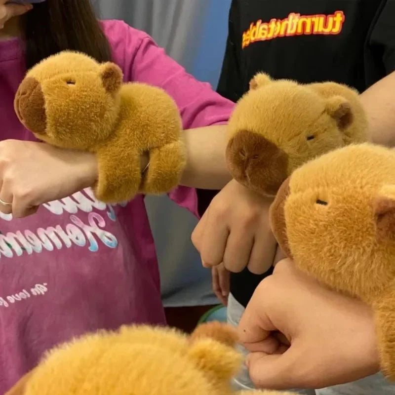 Capybara Plush Wristband — Kawaii Clip-On Bracelet / Bag Charm